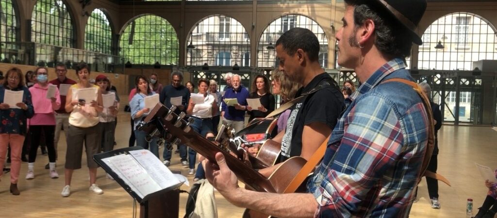 Sur les bancs du Carreau - Yacappella - Les Voisins du Dessus