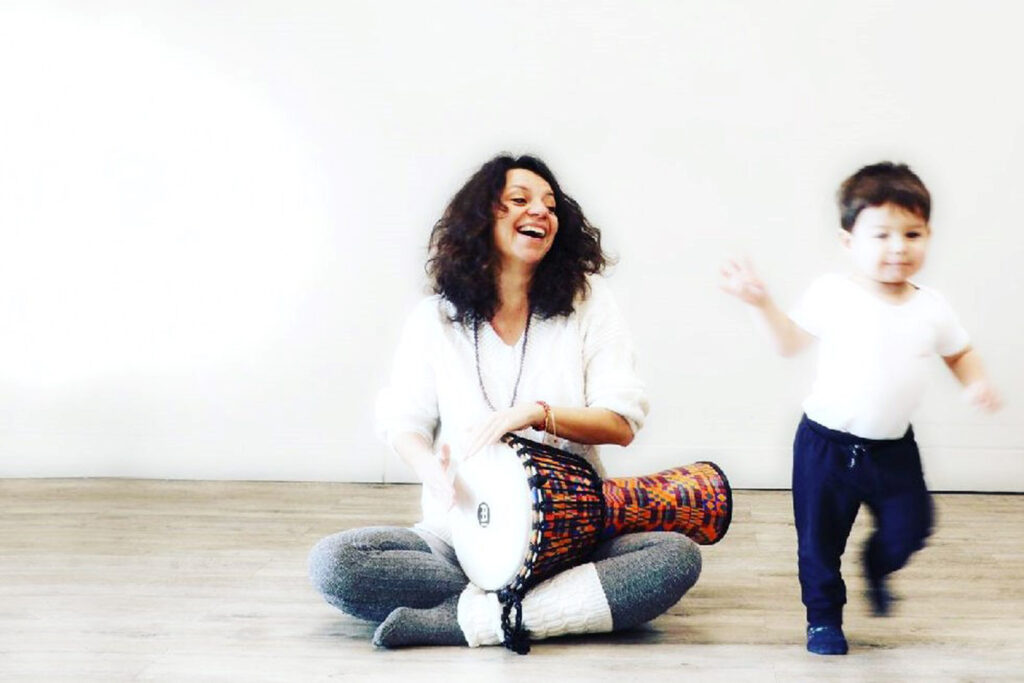 Yoga en famille - Marion Sebih