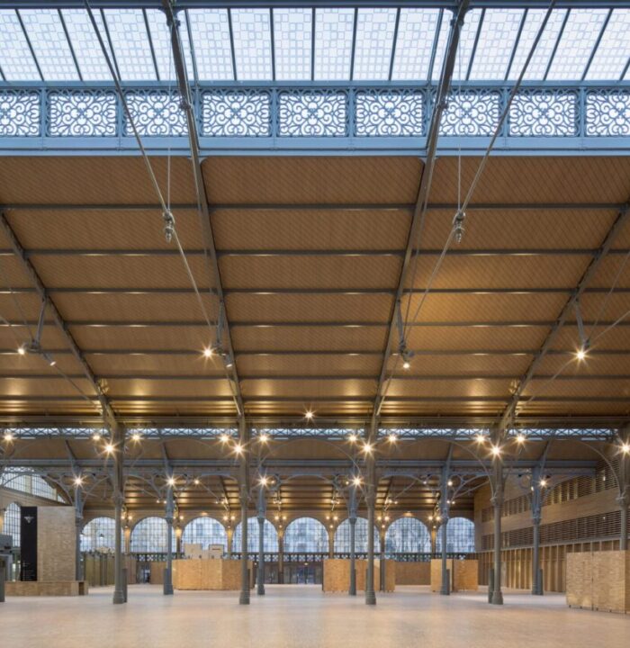 Le Carreau du Temple - Halle 1 Perrée - 2014 © Fernando Javier Urquijo Studio Milou architecture